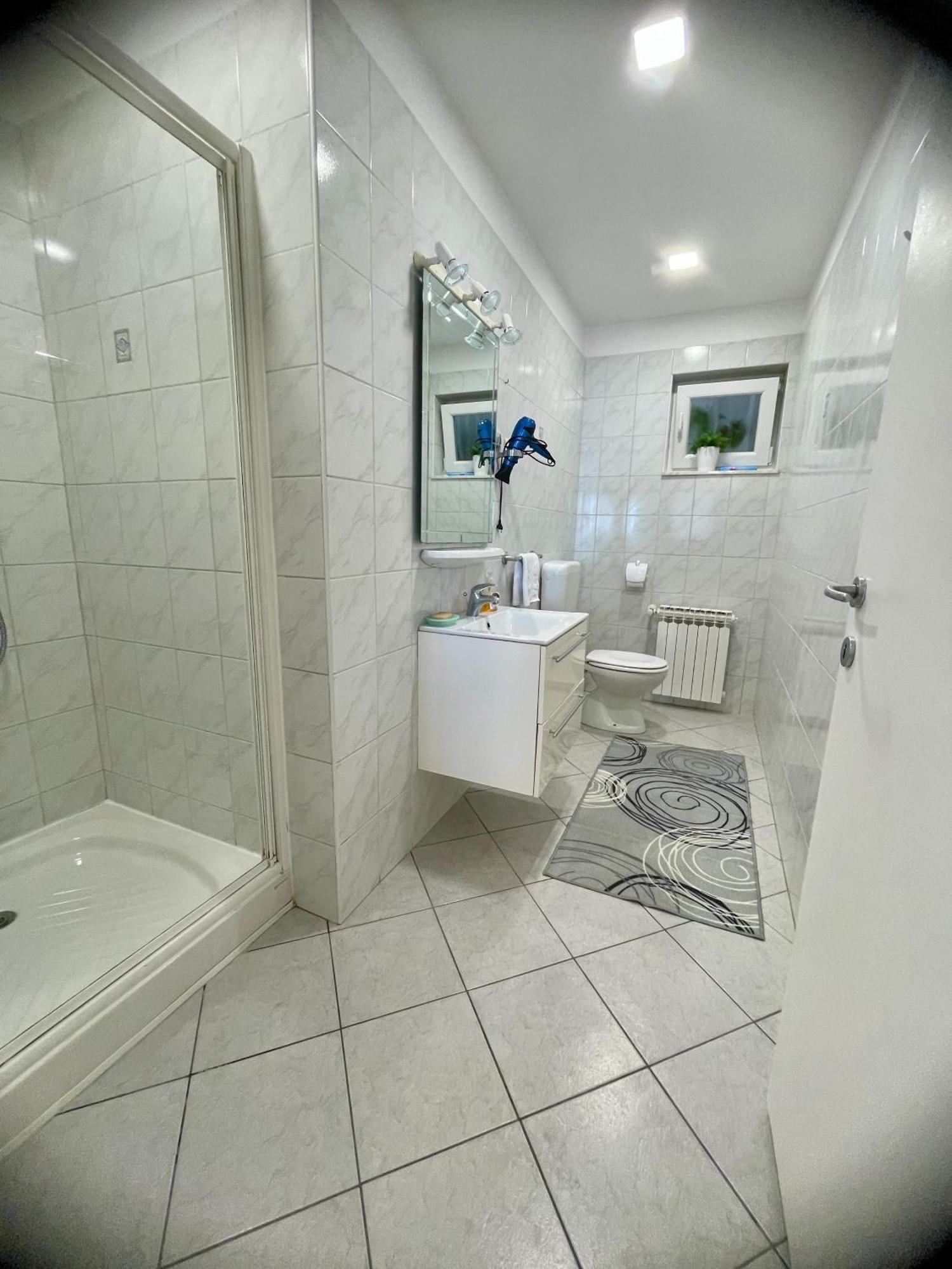 Viler Apartments อิซอลา ภายนอก รูปภาพ